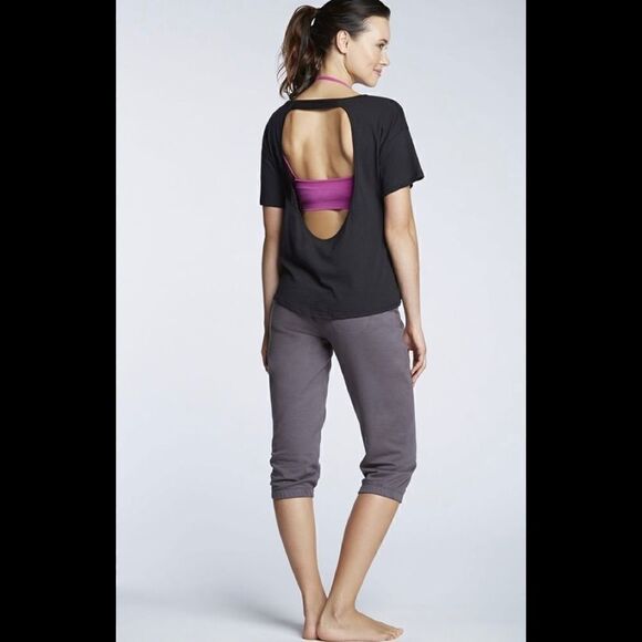 Fabletics oversized Key Tee. NWOT - Picture 3 of 7